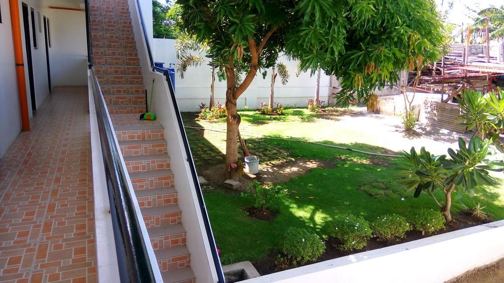 The Palines Hotel 2*